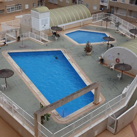 아파트 Reel Luxury With Swimming Pool